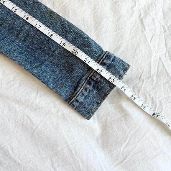 Vintage Levi’s Denim Jacket - Picture 5 of 6